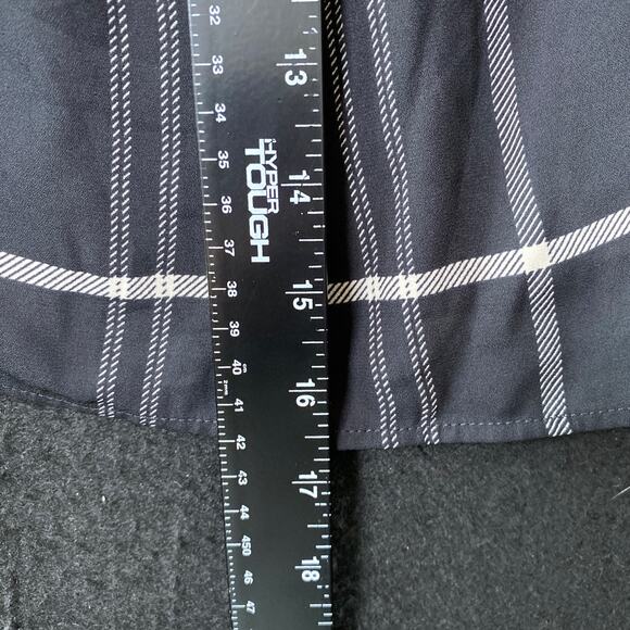 CAbi Womens Blouse Black White Striped V Neck Sleeveless Peplum 8 - Picture 7 of 10